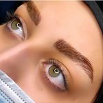 سالن زیبایی و سولاریوم پر طلایی