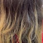 سالن زیبایی و سولاریوم پر طلایی