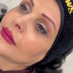 سالن زیبایی و سولاریوم پر طلایی