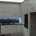 خدمات تخصصی کابینت و مصنوعات چوبی احمدیا