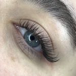 خدمات تخصصی اکستنشن مژه سارامحمودی