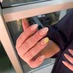 آرایشگاه زنانه لاویرو (ولنجک)