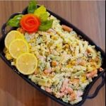 سمبوسه و فلافل و انواع سالاد خانگی خانم