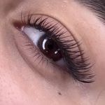 خدمات تخصصی اکستنشن مژه سارامحمودی