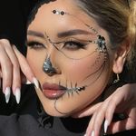 آرایشگاه زنانه ماندانا قدمی