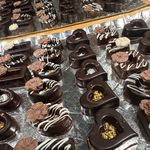 کیک و شیرینی خانگی شرق