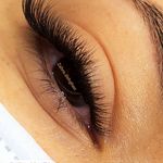 اکستنشن مژه زهرا دهقان