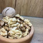 خشکبار شاه بادام