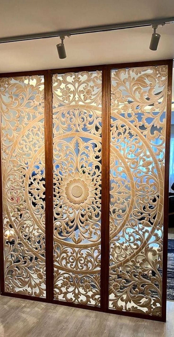 کابینت مانی